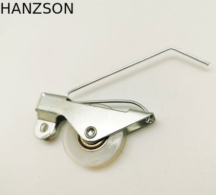 OEM di alluminio del materiale di strato del ferro dei rulli 1.2mm del portello scorrevole della copertura di plastica